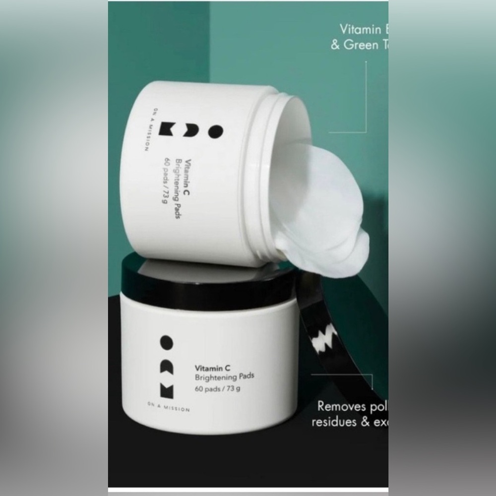 OAM On a Mission Vitamin C Brightening Pads Only